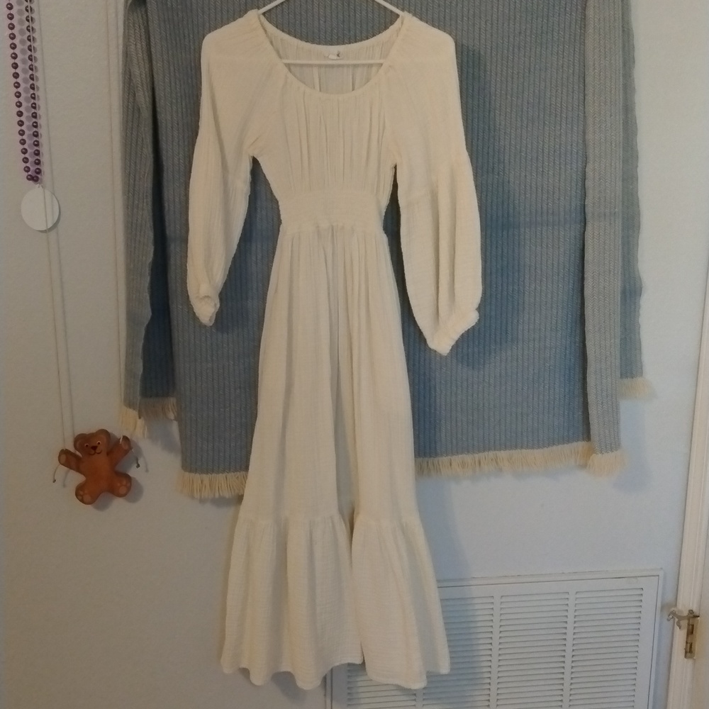 Emme Mama  |  Eliza dress  |  cream  |  Small